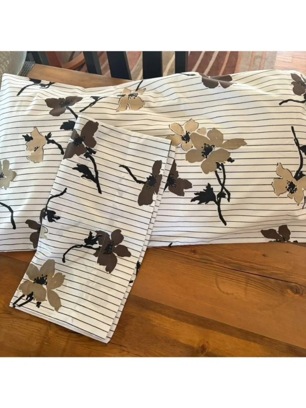2 Vtg Bill Blass Springmaid King Pillowcases Nippon Floral & Stripe Percale